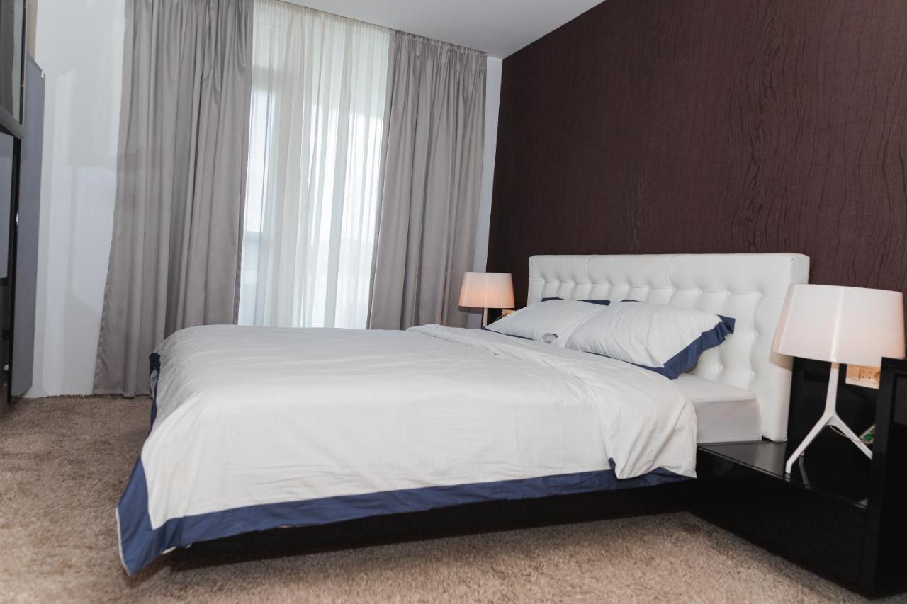 Luxury Trip Apartment Oradea Ngoại thất bức ảnh