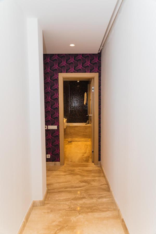 Luxury Trip Apartment Oradea Ngoại thất bức ảnh