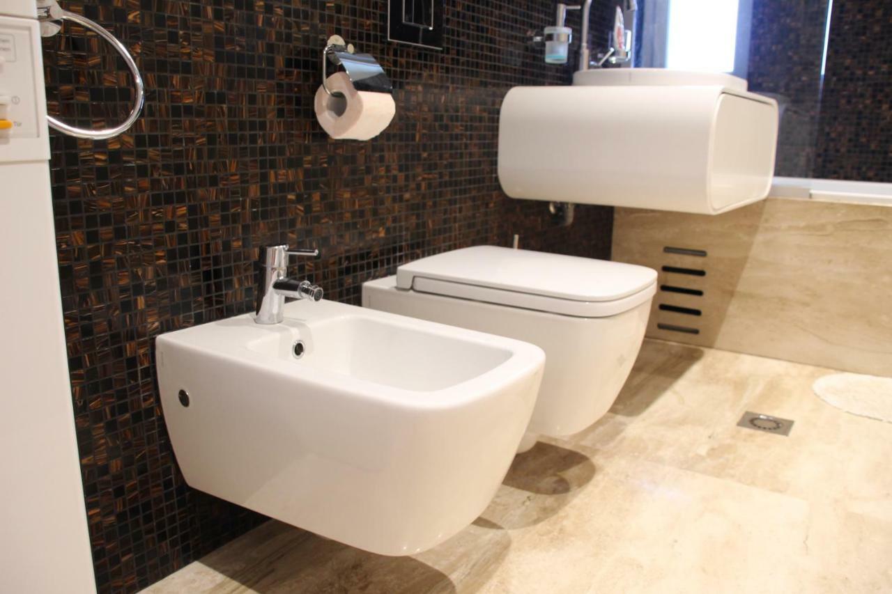 Luxury Trip Apartment Oradea Ngoại thất bức ảnh
