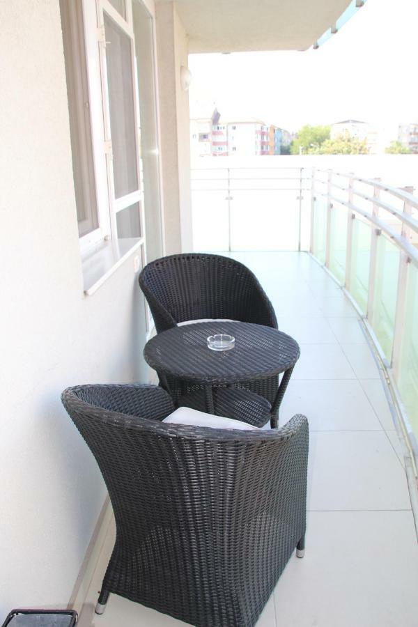 Luxury Trip Apartment Oradea Ngoại thất bức ảnh