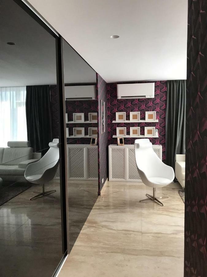 Luxury Trip Apartment Oradea Ngoại thất bức ảnh