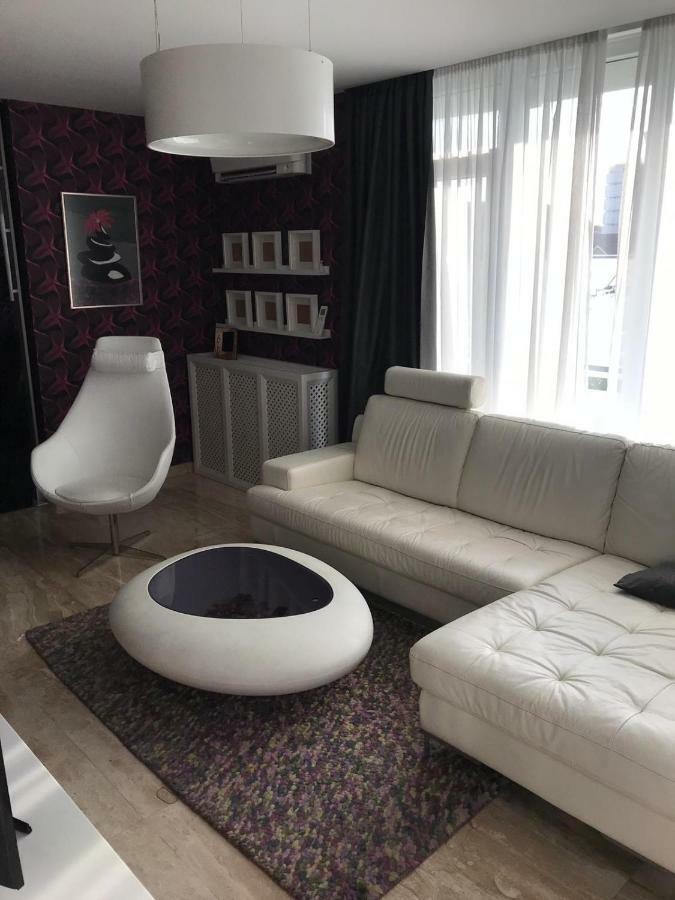 Luxury Trip Apartment Oradea Ngoại thất bức ảnh
